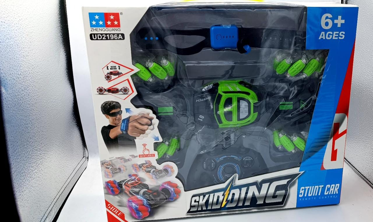 🏆 360° Racer Stunt Car – Double-Sided RC Car with LED Lights (Perfect Kids Gift) سيارة حركات 360° – سيارة ريموت تعمل من الجهتين مع إضاءة LED (هدية مثالية للأطفال)